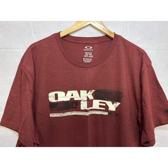Oakley Other - Oakley Shirt Men's Size XXL Script Made For Buckle Store Premium NWOT Maroon